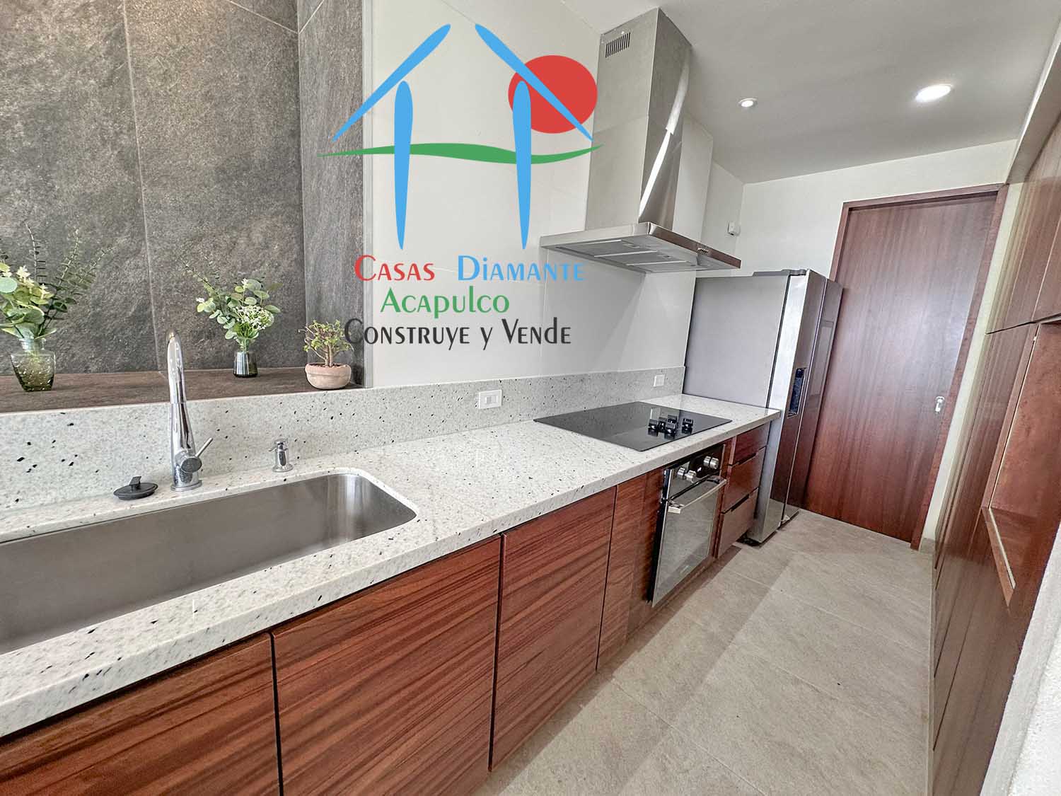 Ocean Front 505 - Cocina 3