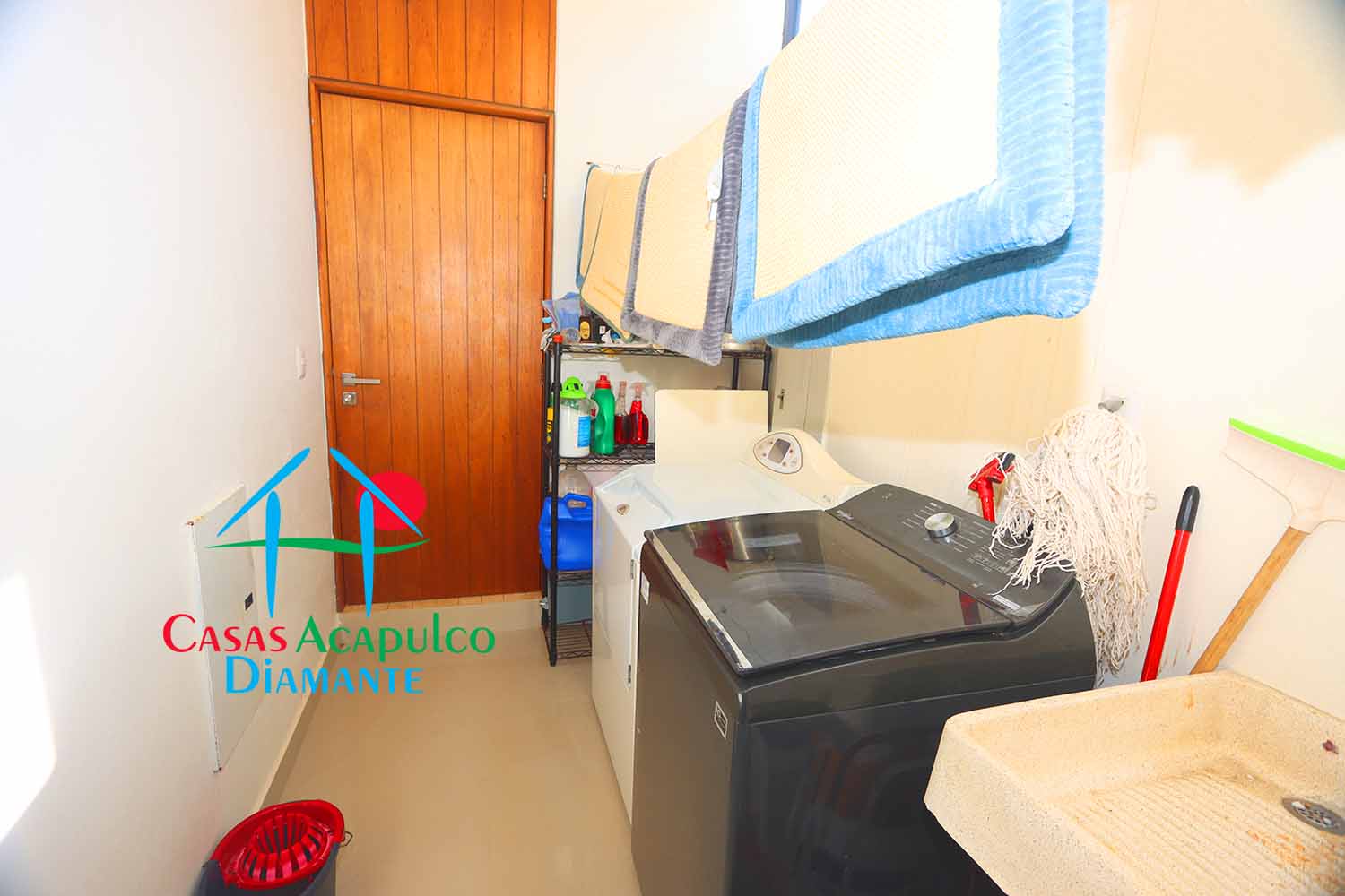 Delta 6 - Lavandería 1