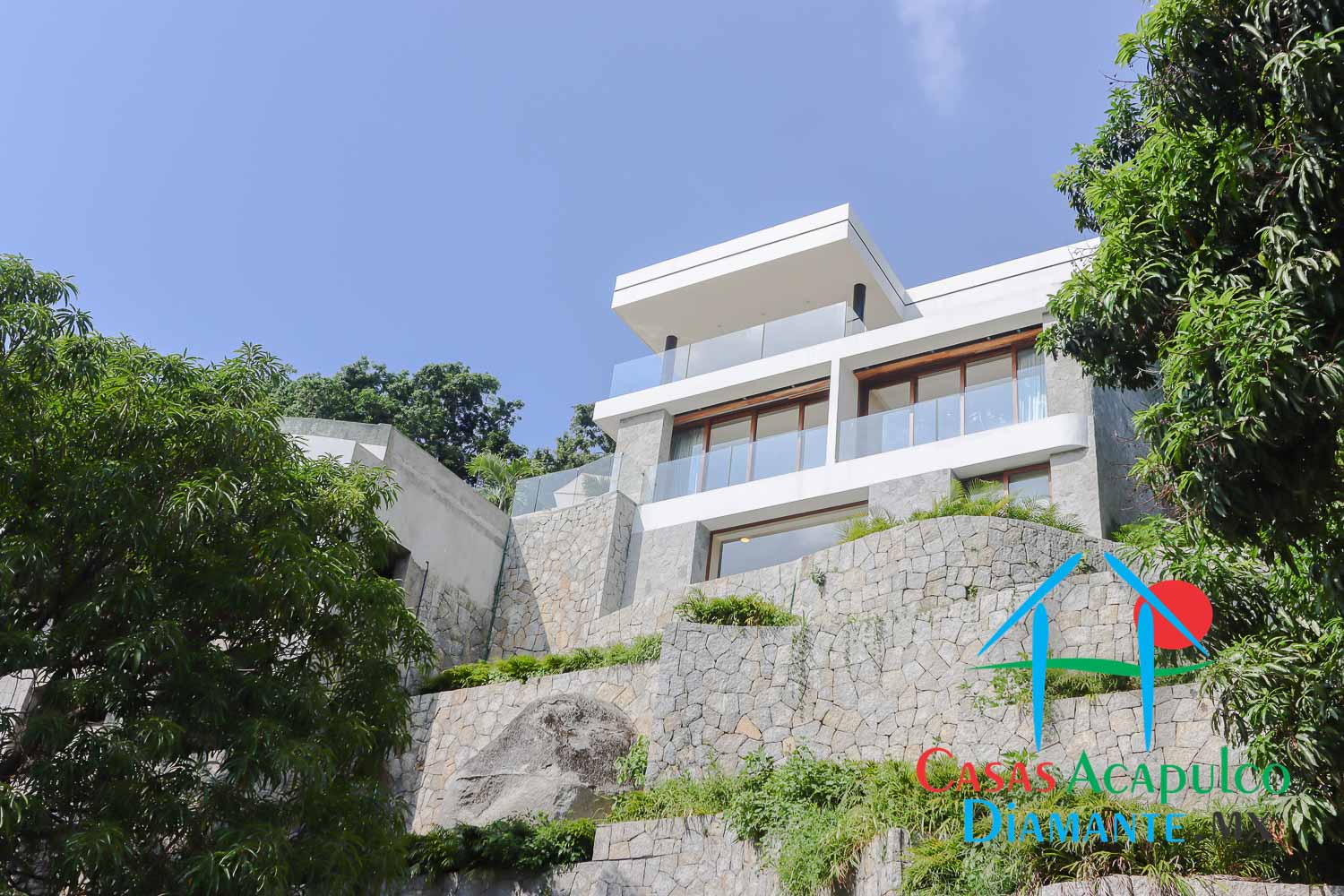 La Roqueta - Fachada 13