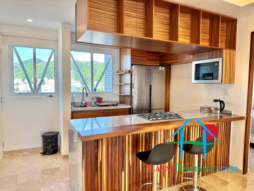 Armando's Le Club B 2303 - Cocina 3