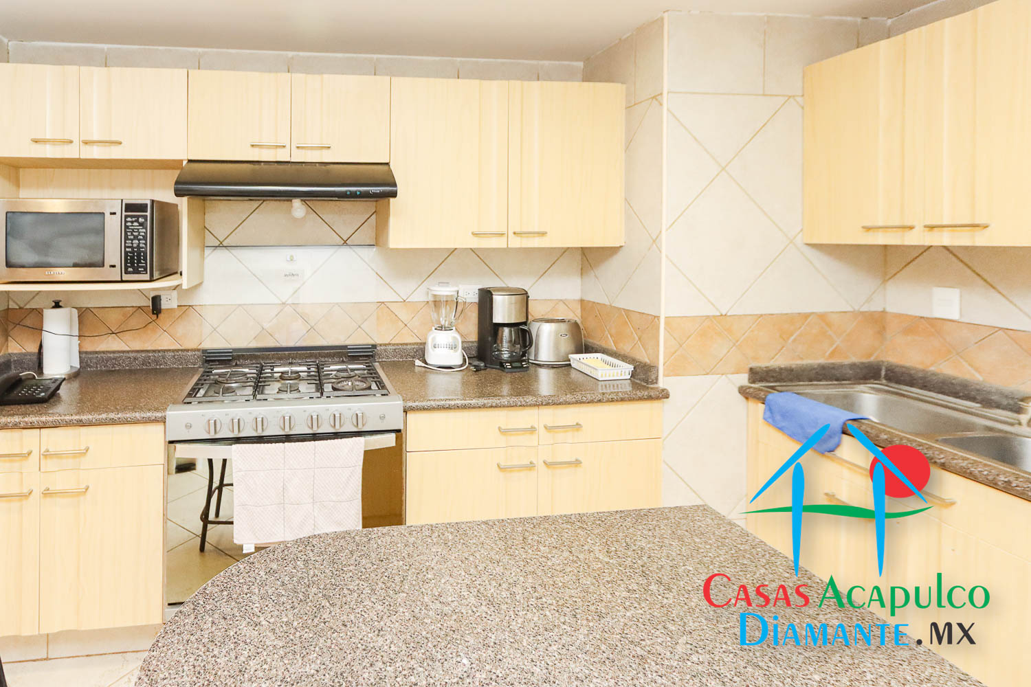 Maralago E 402 - Cocina 4