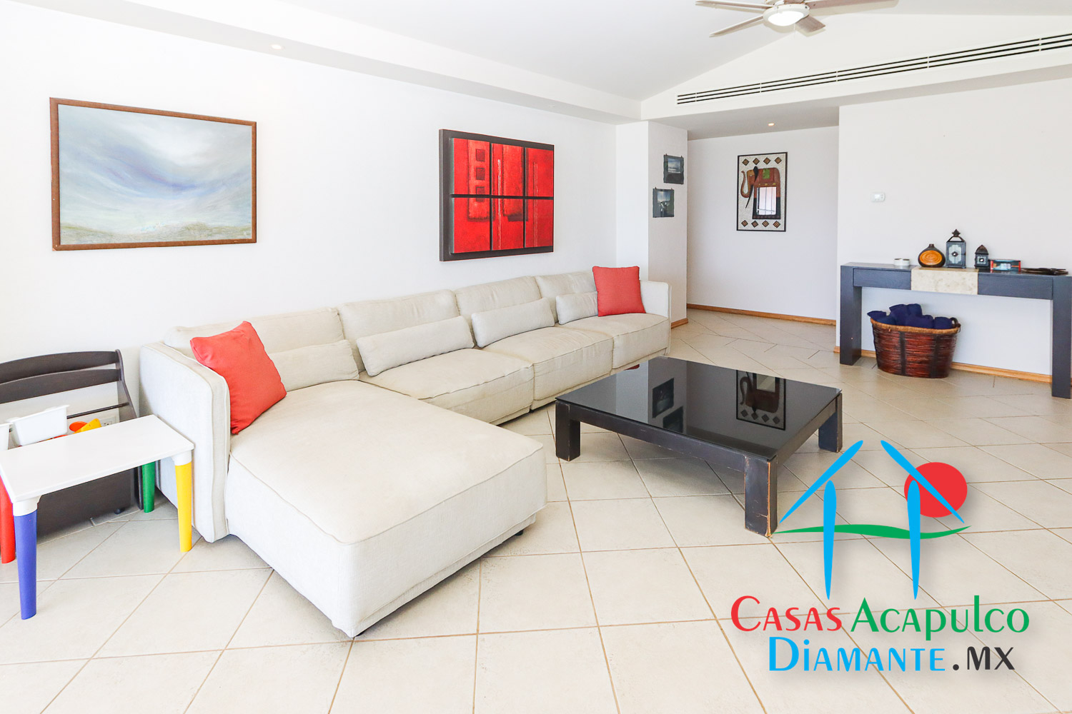 Maralago E 402 - Estancia 5