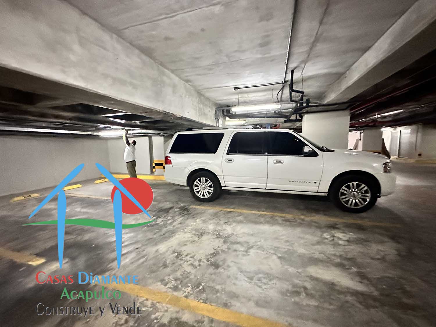 Del Mar Estrella 401 PH - Estacionamiento 2