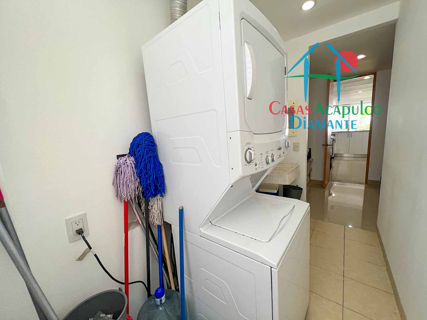 Solar Villas Resort 3 201 - Lavandería 4