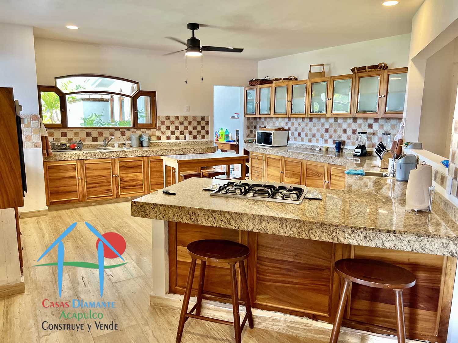 Pichilingue Villa Kairos - Cocina 1