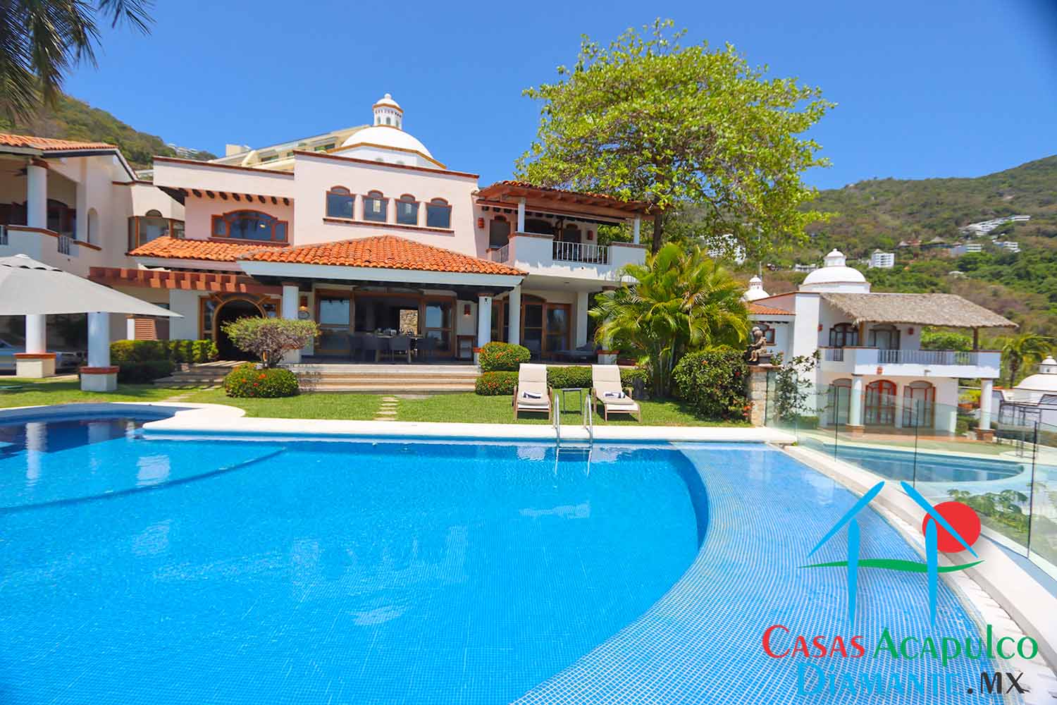 Pichilingue Villa Kairos - Fachada 1