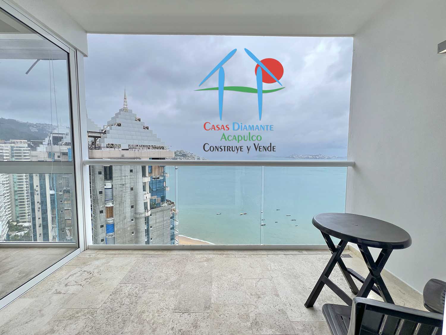 Armando's Le Club B 2203 - Terraza 2