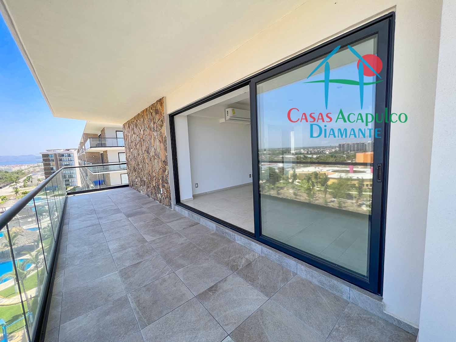 Olympia Residencial Lateral - Terraza 2 Olympia Residencial Lateral - Terraza 2