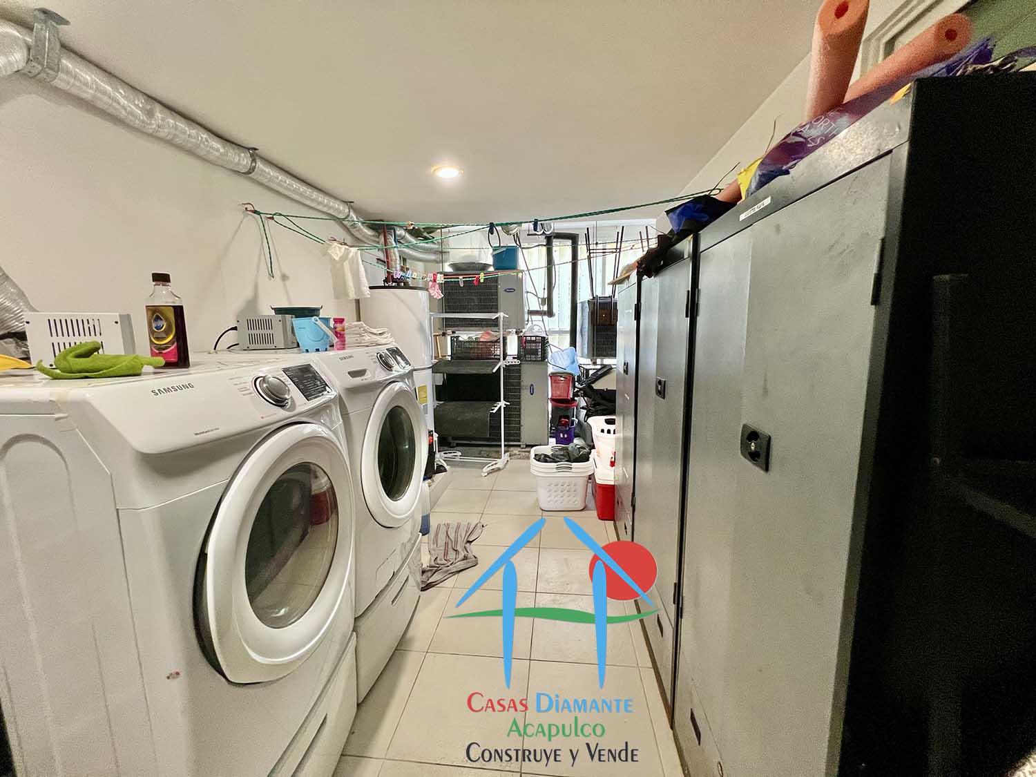 Villa Alejandra 2000 - Lavandería 1