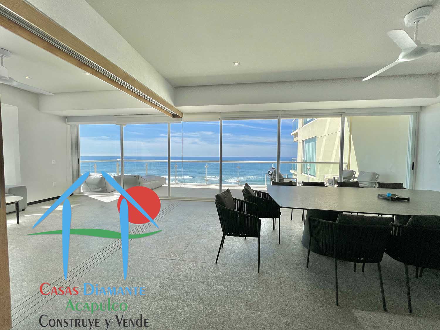 Ocean Front 603 - Estancia 1