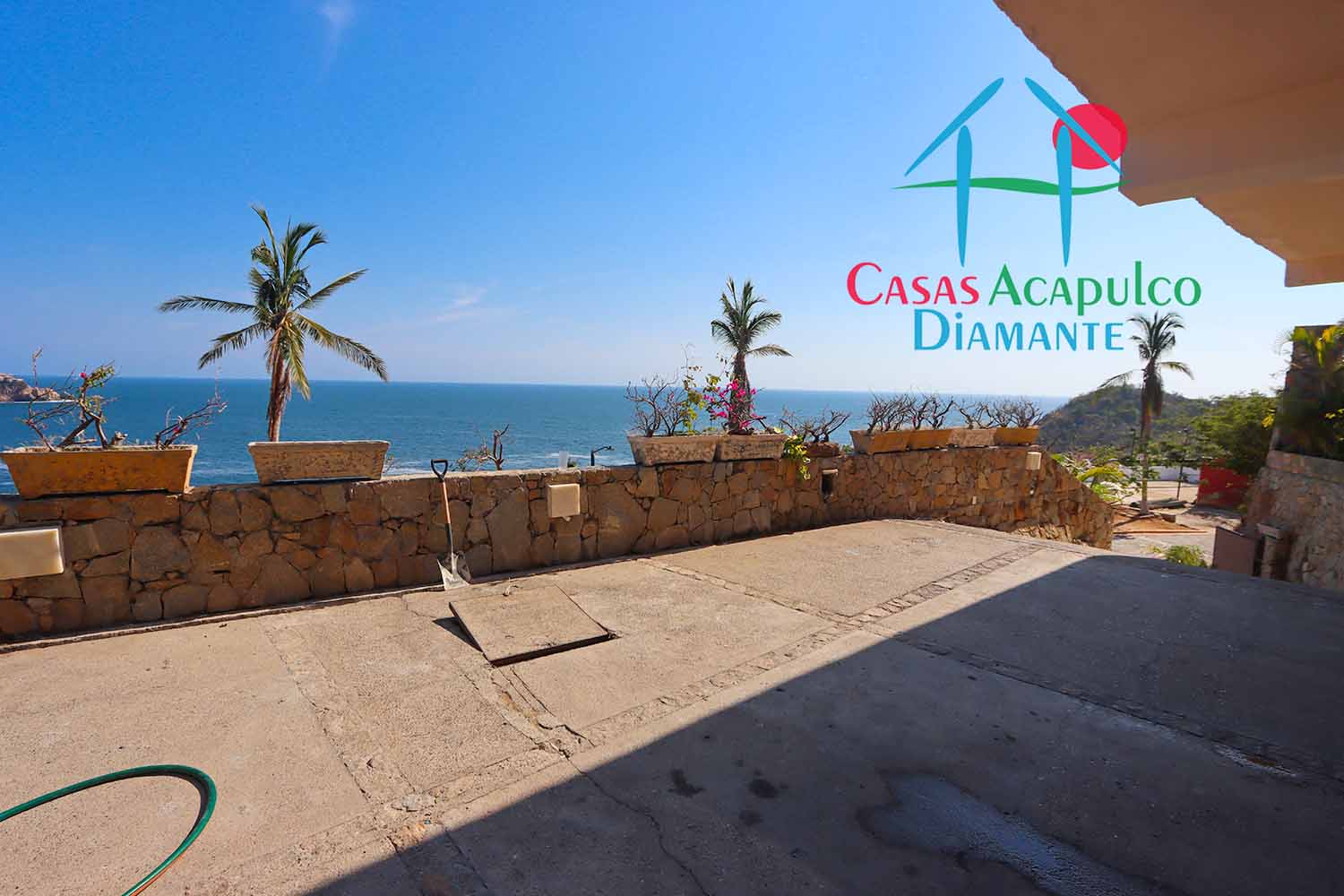 Villa Skyros - Estacionamientos 2