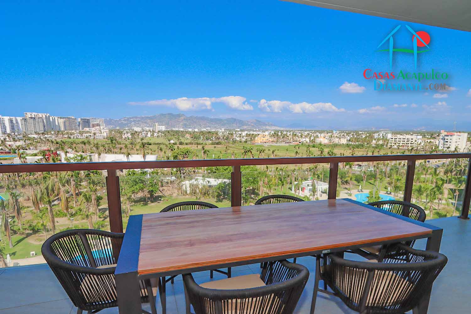 La Isla Emerald L8 - Terraza 1 La Isla Emerald L8 - Terraza 1