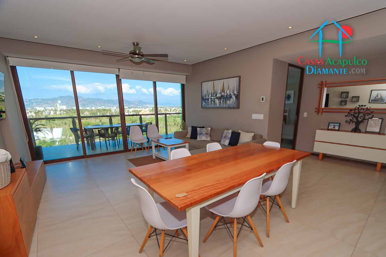 La Isla Emerald L8 La Isla Emerald L8