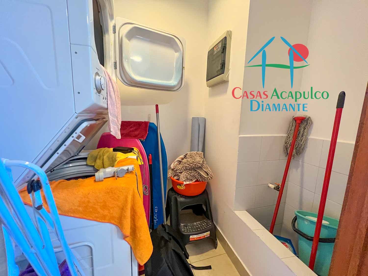 Mayan Lakes MT2 301 - Lavandería 1