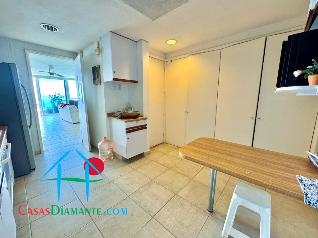 La Jolla Poniente 901 - Cocina 4