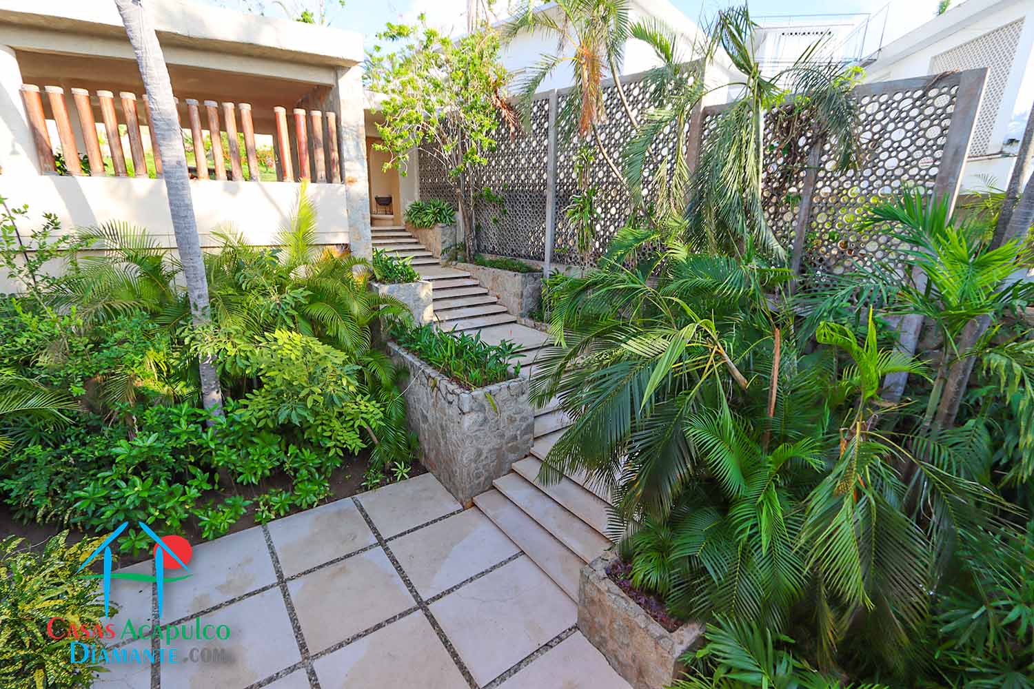 Puerta del Mar - Acceso 8