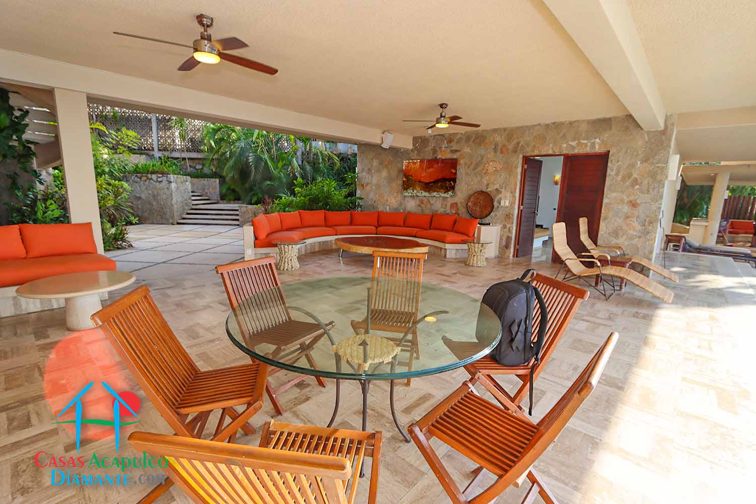 Puerta del Mar - Estancia 8