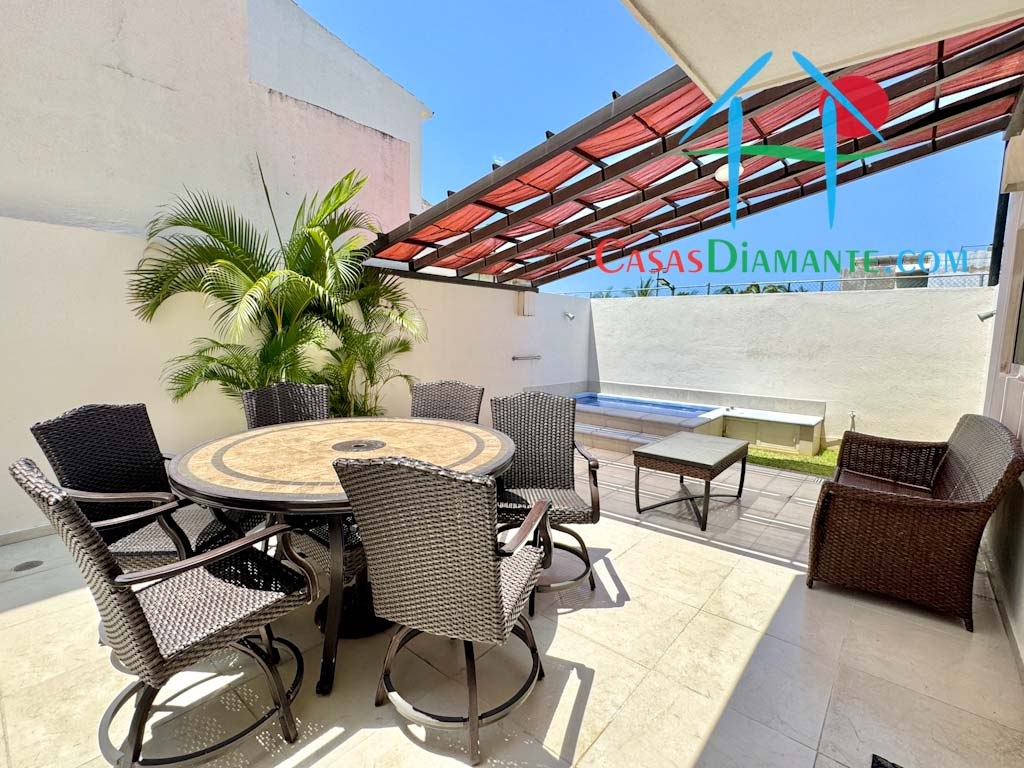 Villas Velato Joker 22 - Terraza 1