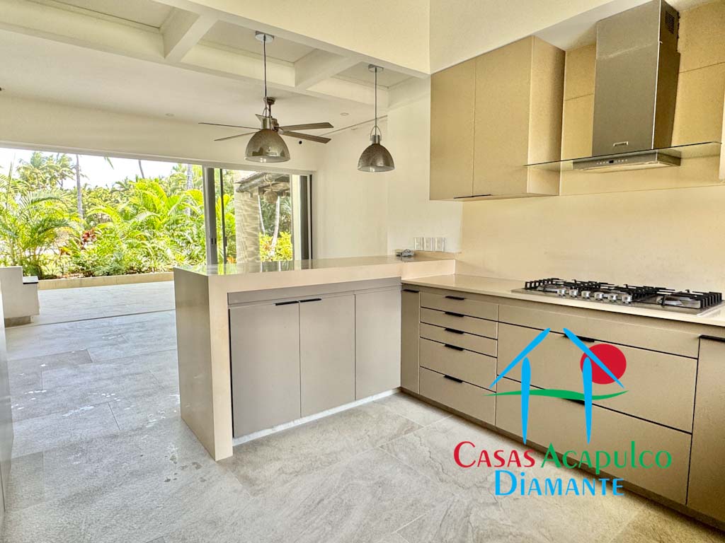Pacífico Diamante Timón GH 1 - Cocina 4