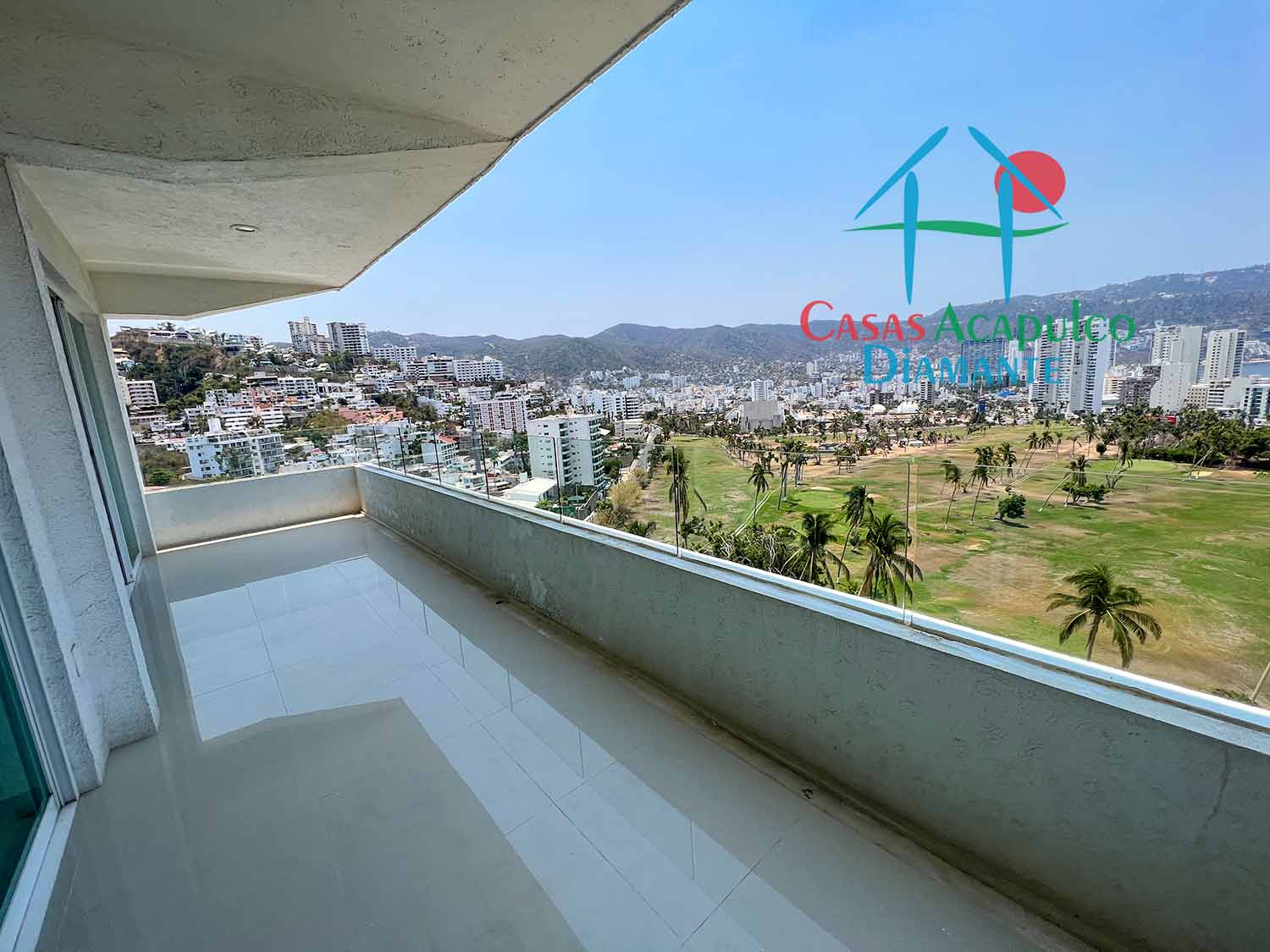 FairView Towers C8 - Terraza 3 FairView Towers C8 - Terraza 3