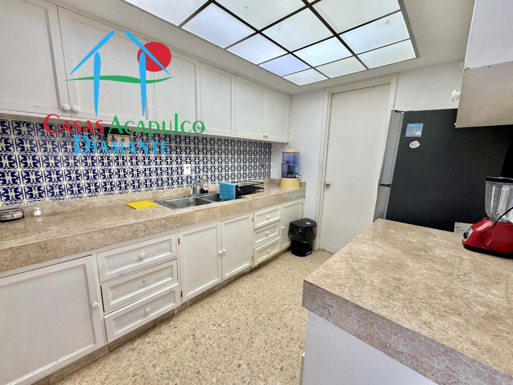 Azteca Princess 903 - Cocina 3