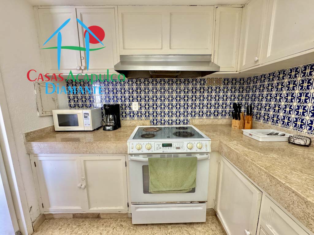 Azteca Princess 903 - Cocina 4