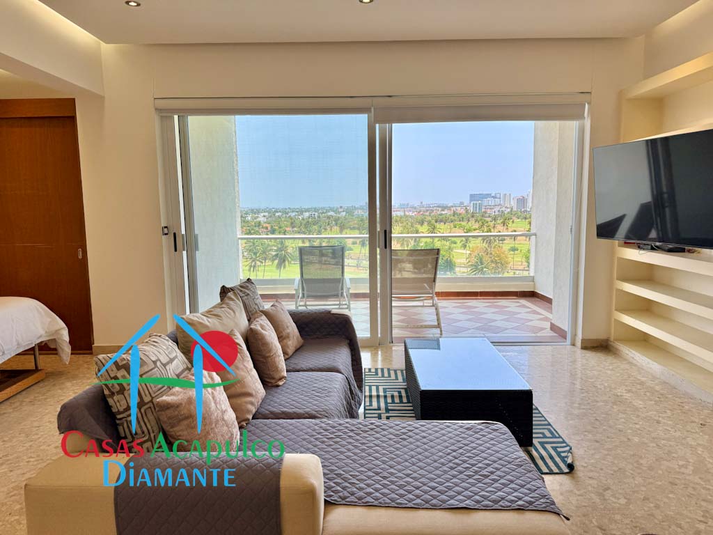 Azteca Princess 810 - Estancia 9