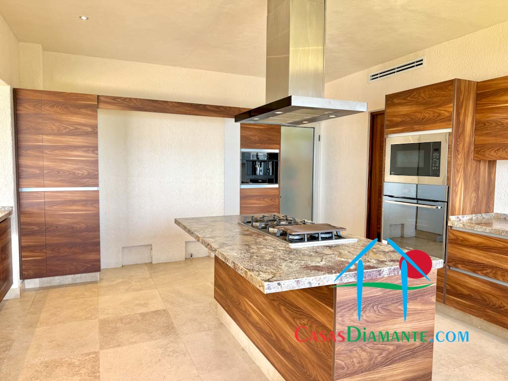Real Diamante Cima Real Villa 6 - Cocina 2 Real Diamante Cima Real Villa 6 - Cocina 2