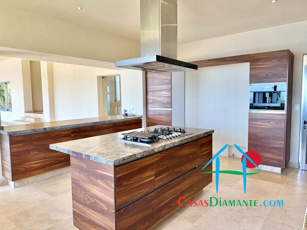 Real Diamante Cima Real Villa 6 - Cocina 3 Real Diamante Cima Real Villa 6 - Cocina 3