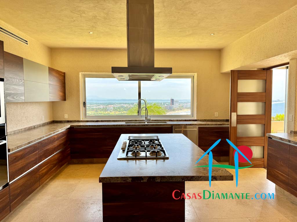 Real Diamante Cima Real Villa 6 - Cocina 4 Real Diamante Cima Real Villa 6 - Cocina 4