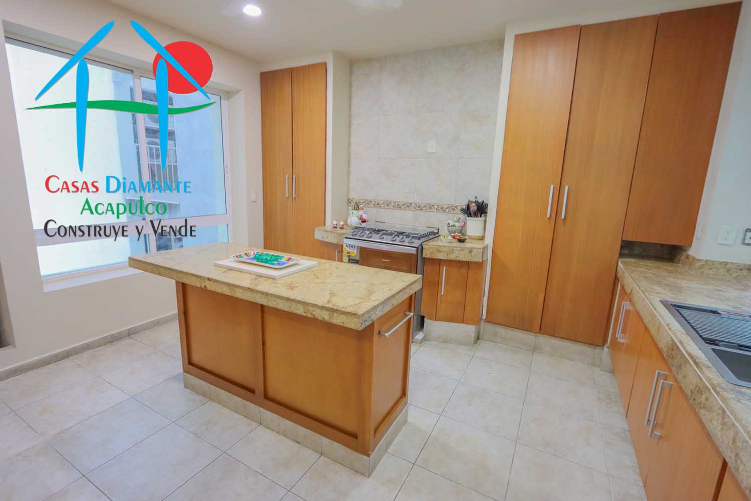 Brisas Carey 80 B4 - Cocina 1