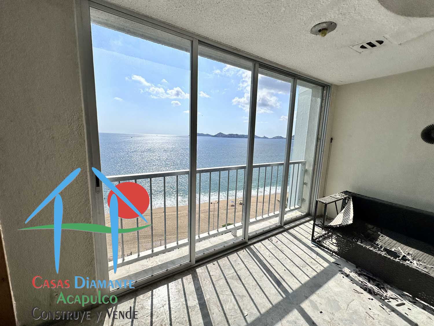 Camelia y Magnolia Camelia 802 - Balcón 1