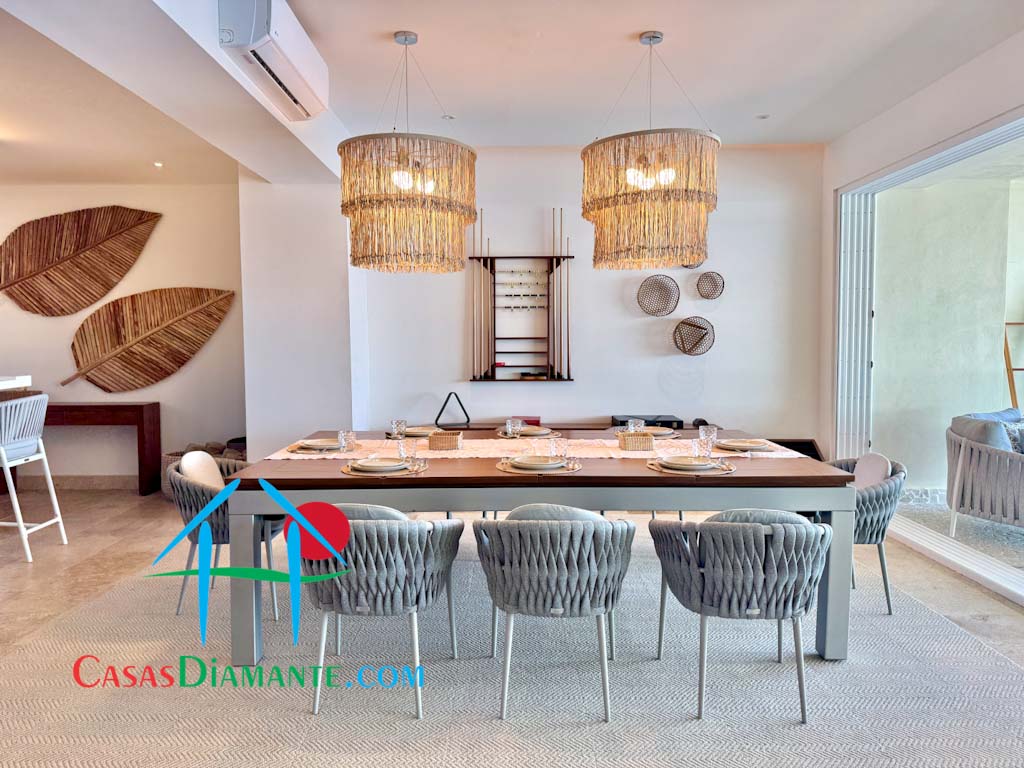 Ocean Front PH 906 - Estancia 9
