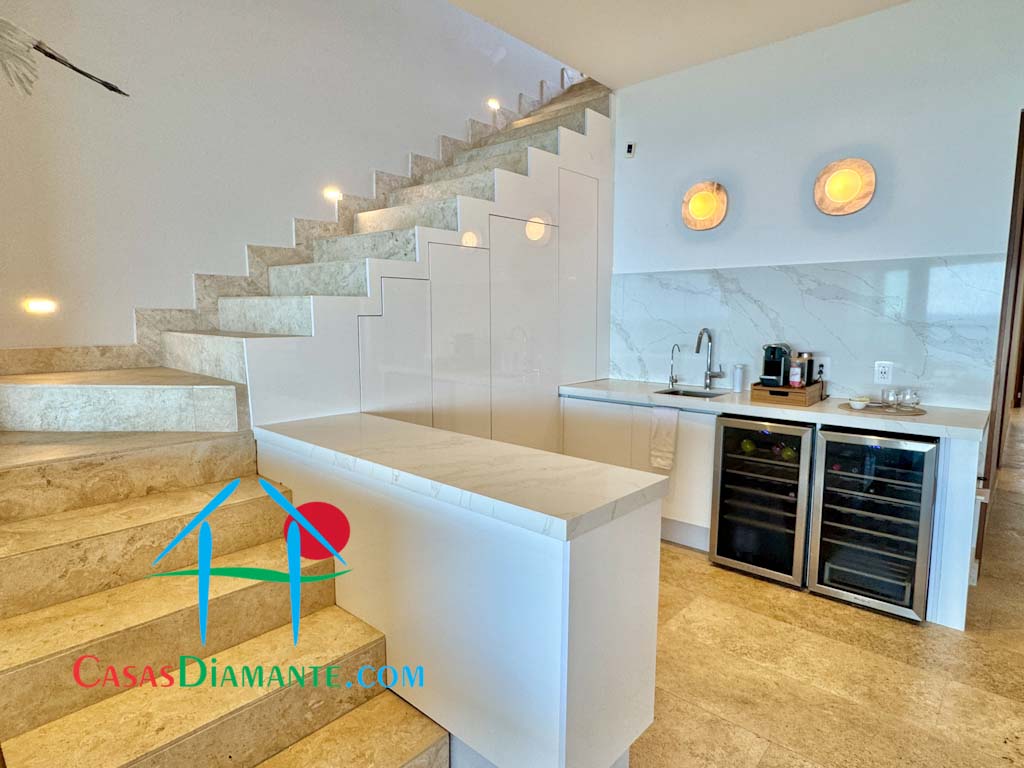 Ocean Front PH 906 - Estancia 14