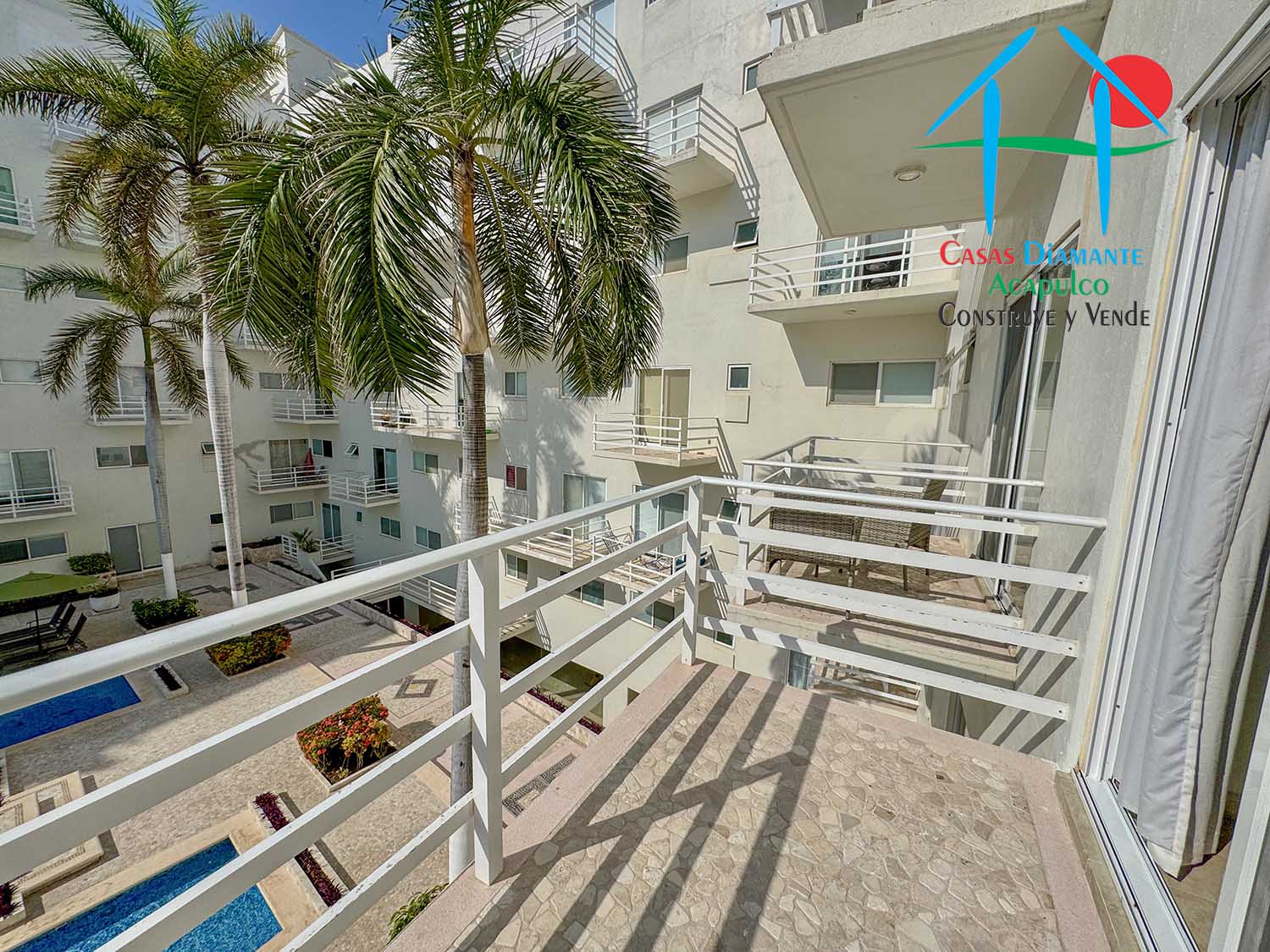 Puerta Diamante 311 - Balcón 4