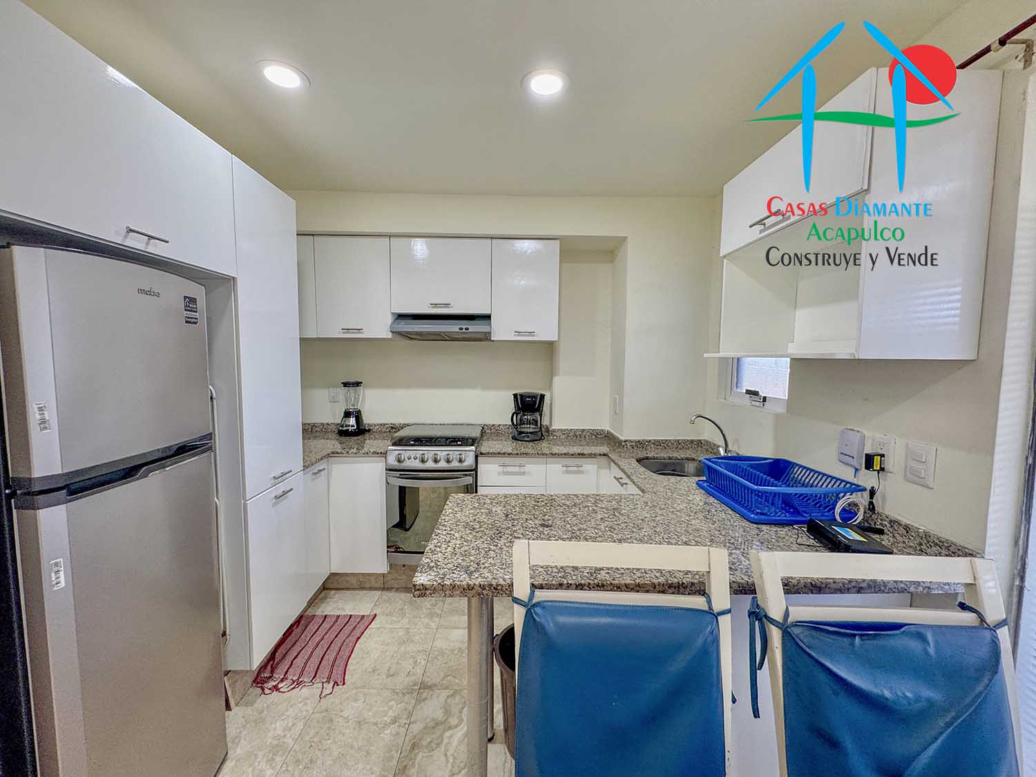 Puerta Diamante 311 - Cocina 1