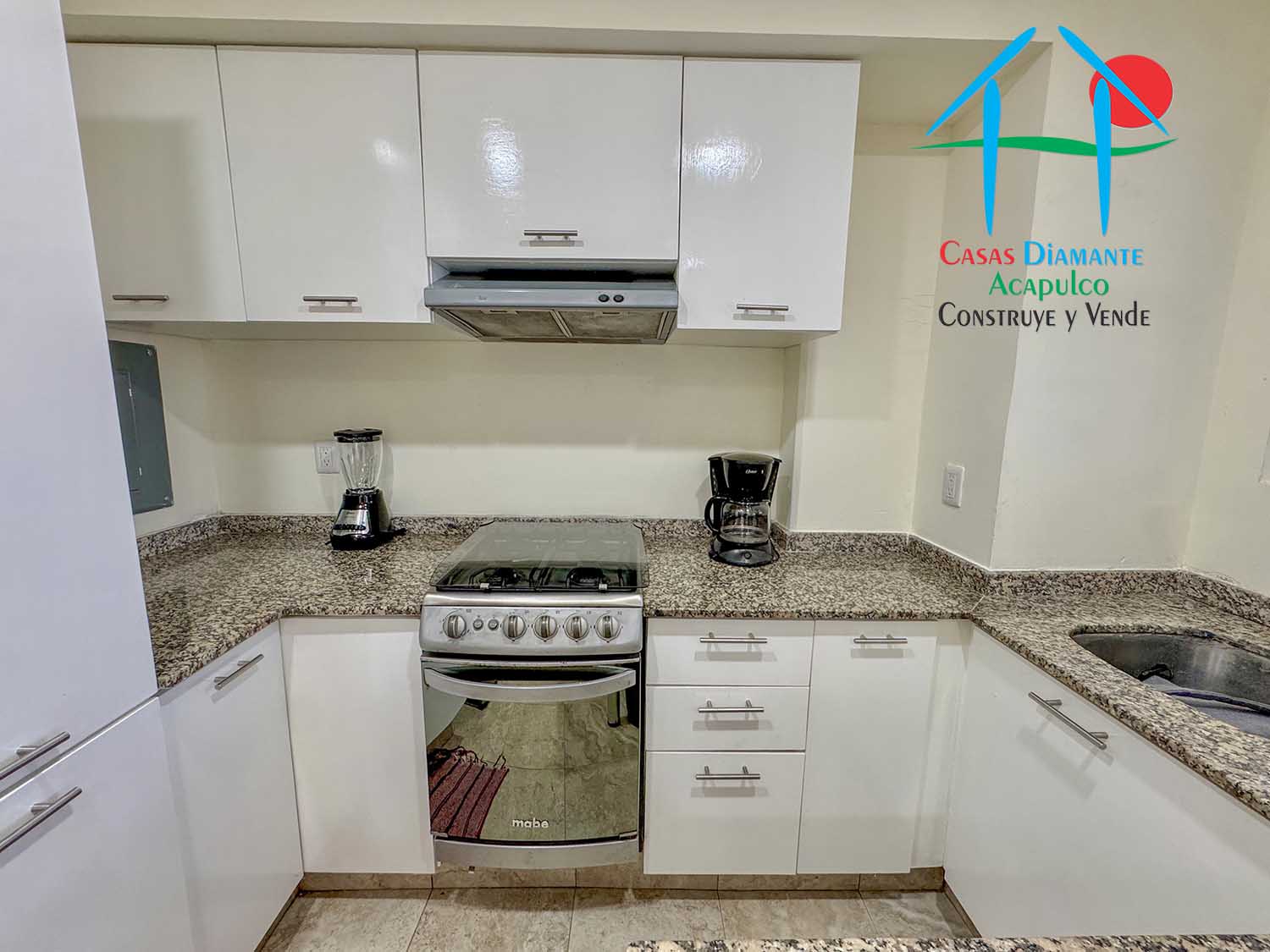 Puerta Diamante 311 - Cocina 2