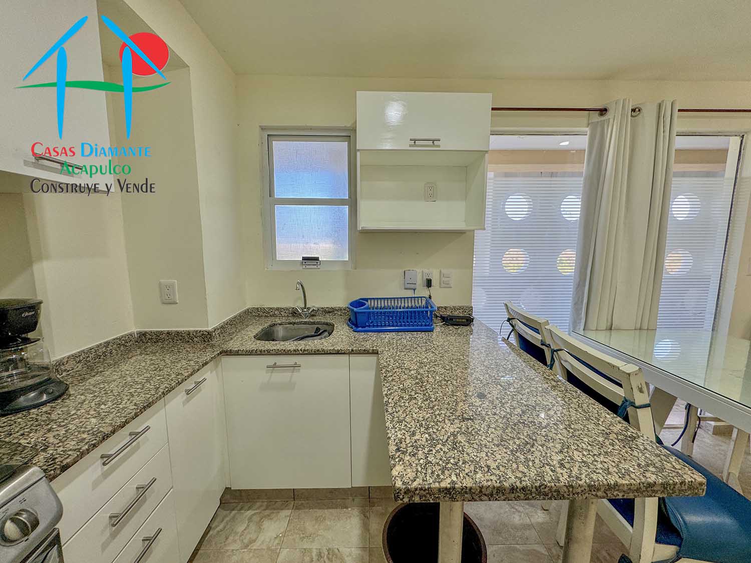 Puerta Diamante 311 - Cocina 3