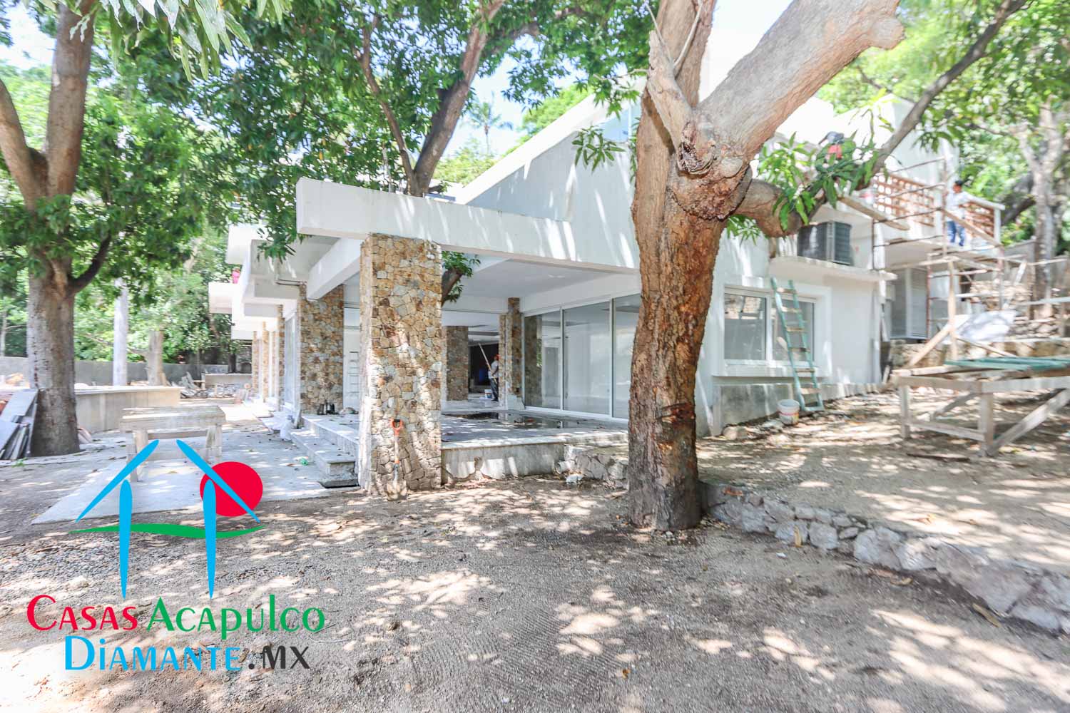 La Concha 82 - Jardín 2