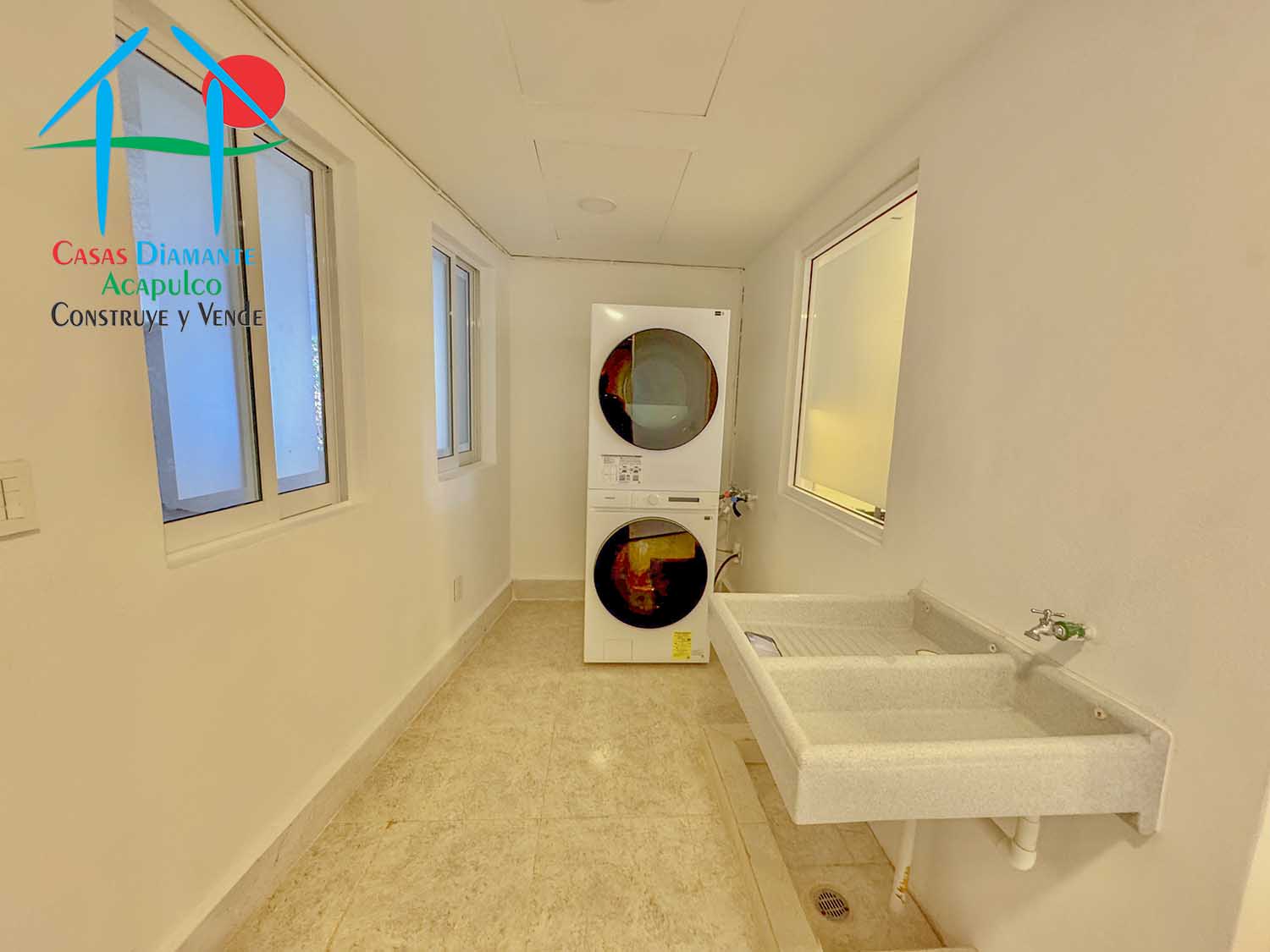 Polinesia Residences 303 - Lavandería 1