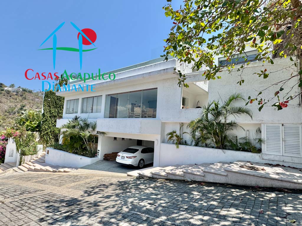 Villa Isabella - Fachada 3