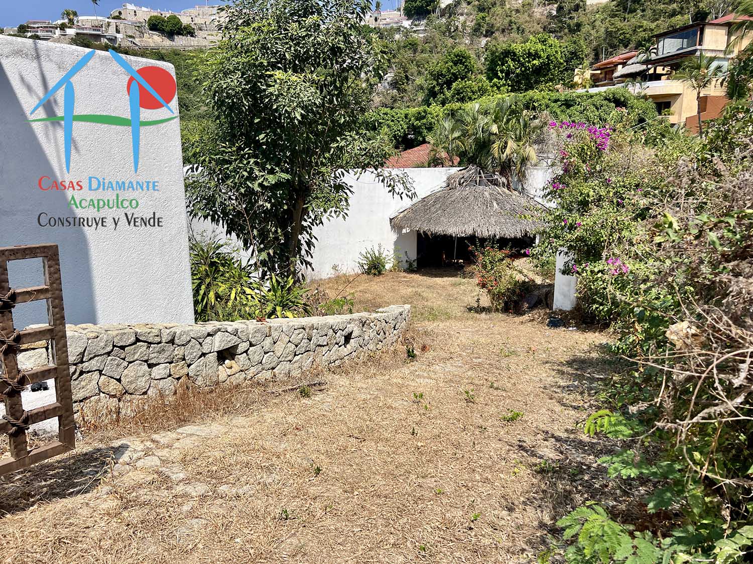 Casa La Strega - Estacionamiento 2