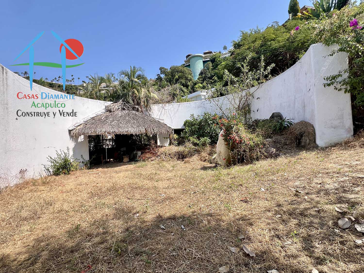 Casa La Strega - Estacionamiento 4