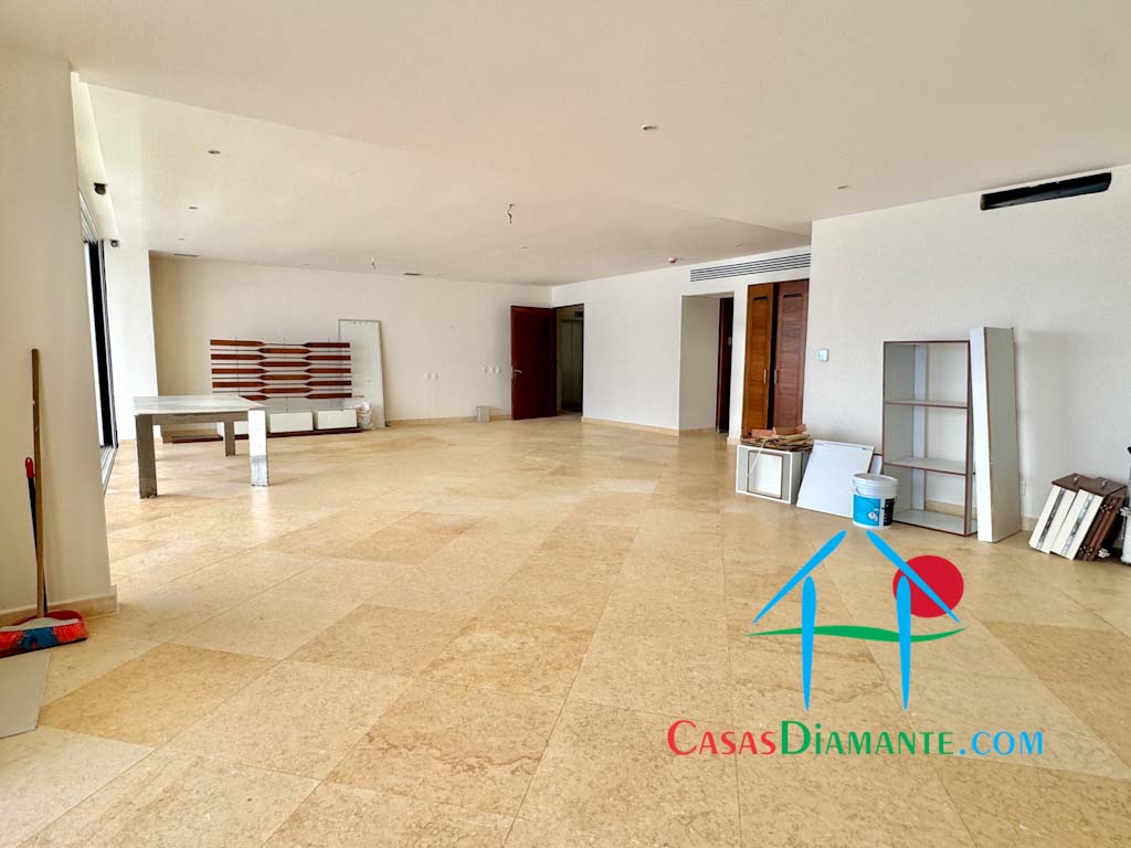 Playamar Tres Cantos T2 802 - Estancia 4