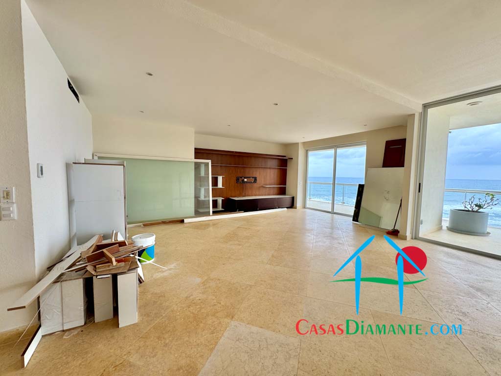 Playamar Tres Cantos T2 802 - Estancia 10