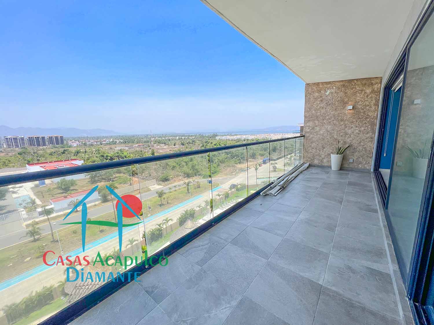 Altamar Residencial Royal PH 2 - Terraza 3 Altamar Residencial Royal PH 2 - Terraza 3