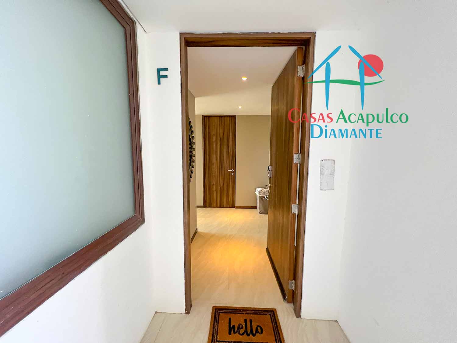 La Isla Emerald F8 - Acceso 1 La Isla Emerald F8 - Acceso 1