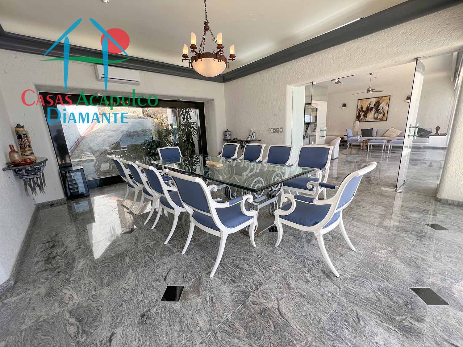 Villa Becky - Comedor 4