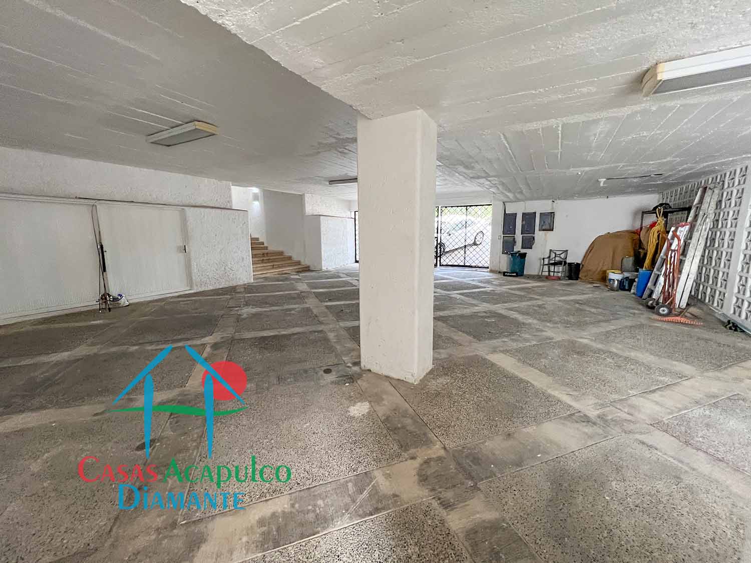 Villa Becky - Estacionamiento 1