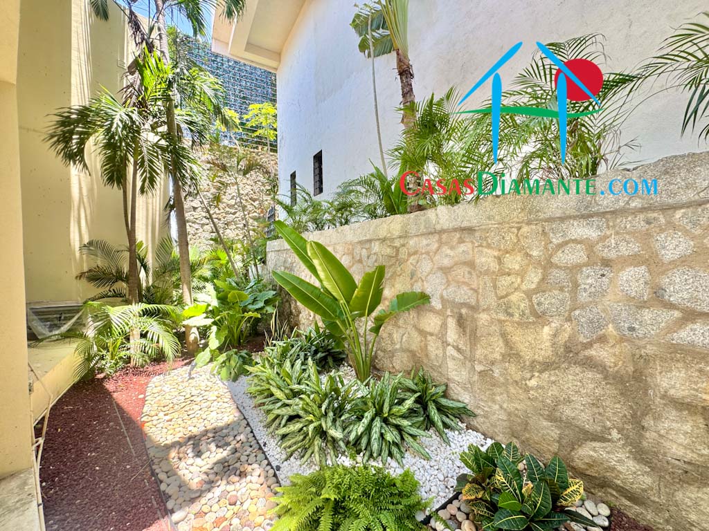 Real Diamante Casa Tierra - Jardín 1